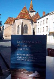 Le  Livre parlant du Rhône à Louhans - photo de Patrick Huet.